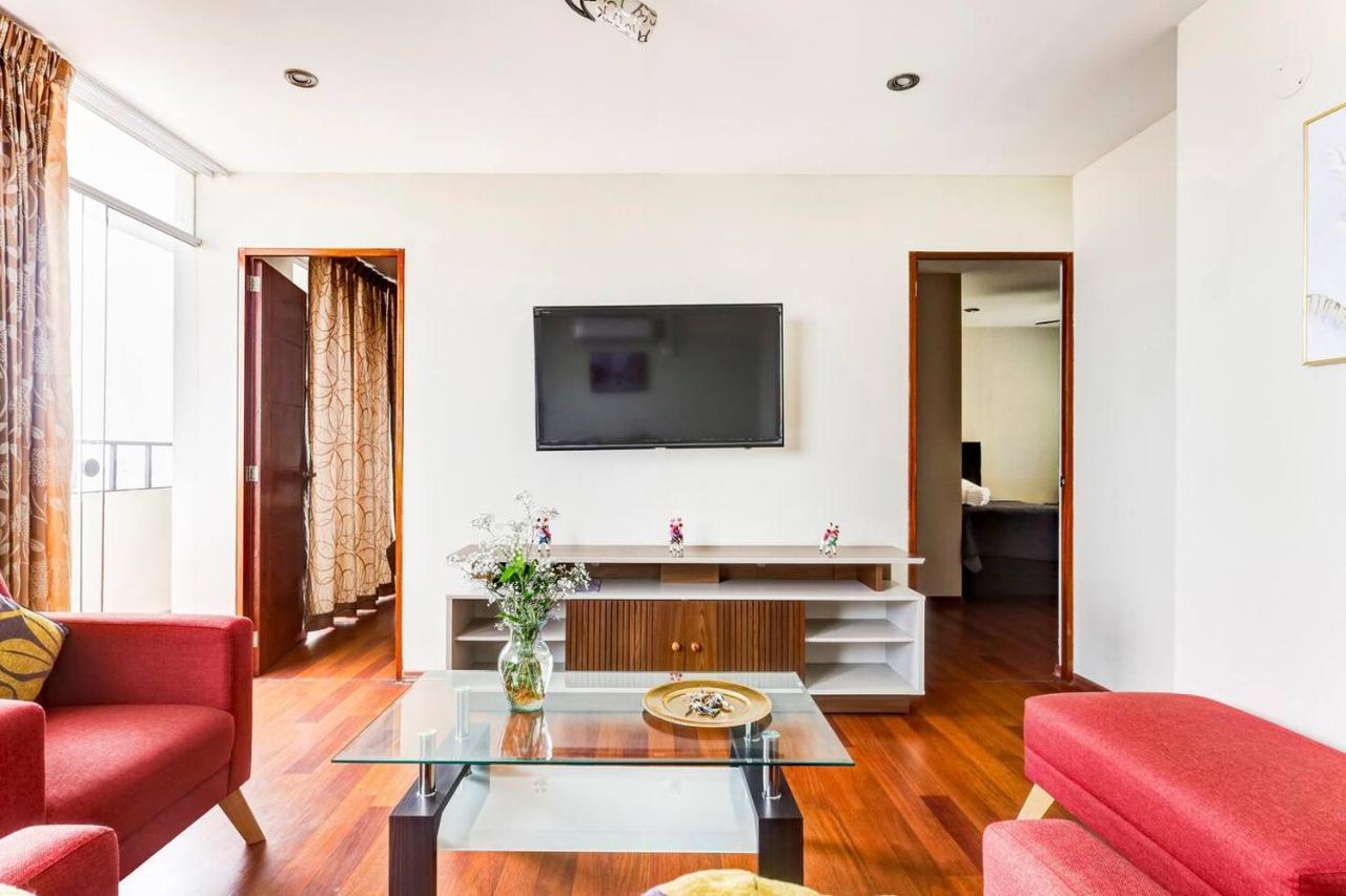 Apartamentos Estela En Alameda Colonial - 5Km Aeropuerto Jorge Chavez ลิมา ภายนอก รูปภาพ