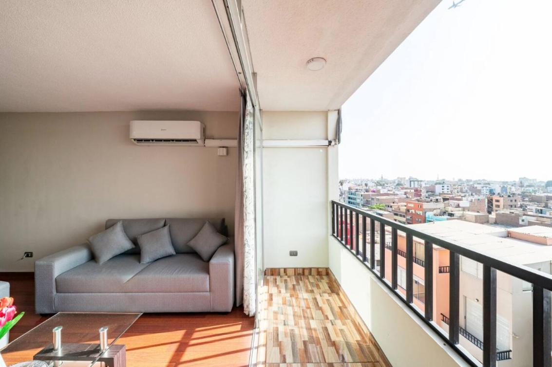 Apartamentos Estela En Alameda Colonial - 5Km Aeropuerto Jorge Chavez ลิมา ภายนอก รูปภาพ